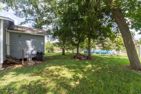 402 W Camp Street Brazoria TX 77422