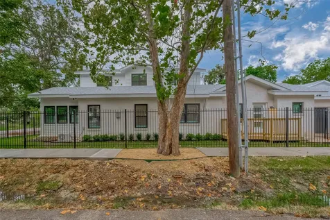 2702 Delano Street Houston TX 77004