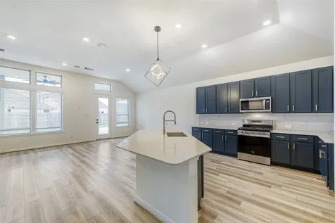 7603 Royal Oasis Lane Cypress TX 77433