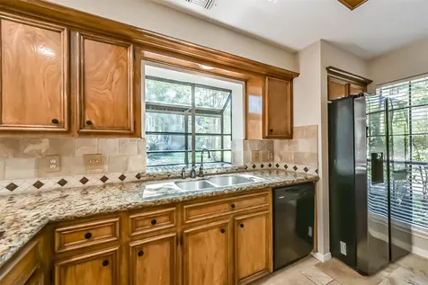 3910 Misty Gardens Court Kingwood TX 77339