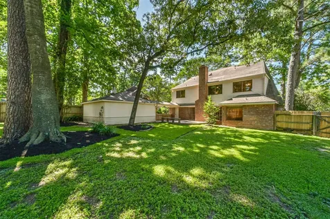 3910 Misty Gardens Court Kingwood TX 77339