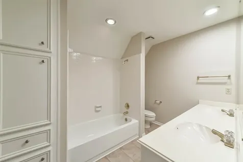 3910 Misty Gardens Court Kingwood TX 77339