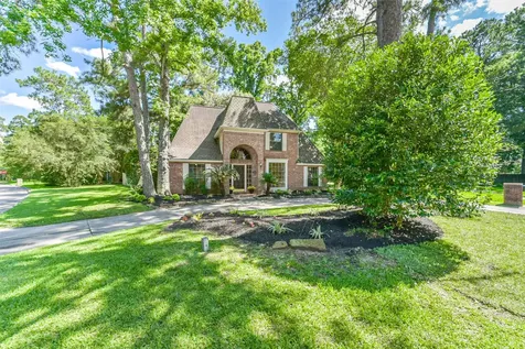 3910 Misty Gardens Court Kingwood TX 77339