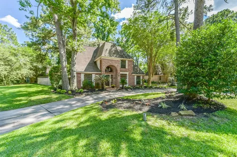 3910 Misty Gardens Court Kingwood TX 77339