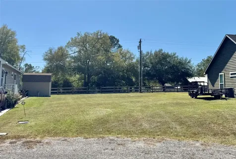 18 Oakland Court Huntsville TX 77340