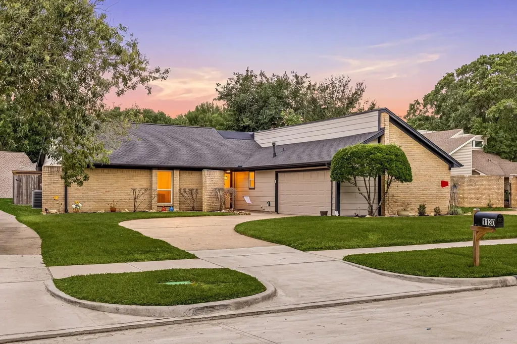 1130 Copper Creek Drive Katy TX 77450