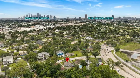 1115 Woodhill Road Houston TX 77008
