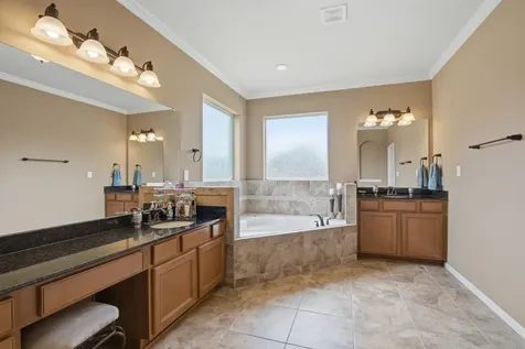 10458 Waterstone Estates Court Tomball TX 77375