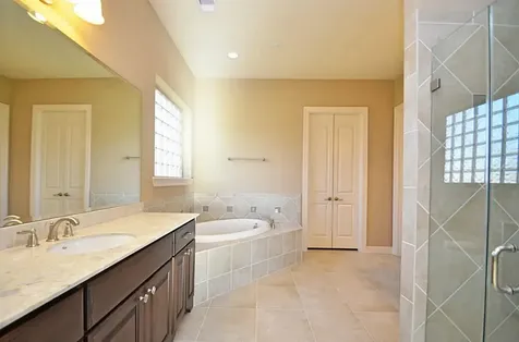 4802 Fairford Sugar Land TX 77479