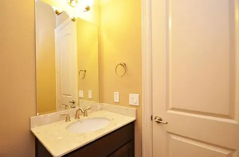 4802 Fairford Sugar Land TX 77479