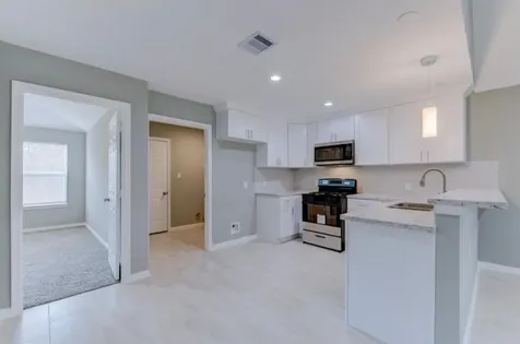 5824 Glen Lee Drive Houston TX 77396