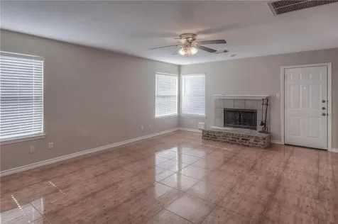 19223 Twin Buttes Drive Tomball TX 77375