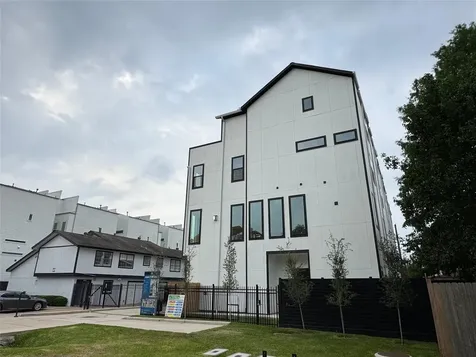 5705 Dolores Street B Houston TX 77057