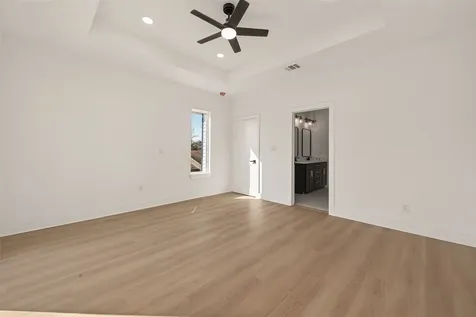 6719 Knox Street Houston TX 77091