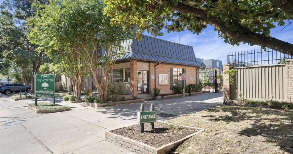 2475 Underwood Street 382 Houston TX 77030