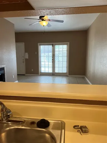 2121 El Paseo Street 2007 Houston TX 77054