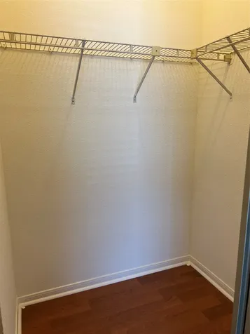 2121 El Paseo Street 2007 Houston TX 77054