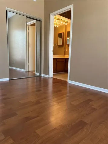 2121 El Paseo Street 2007 Houston TX 77054
