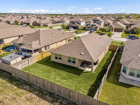 10402 Deussen Lane Texas City TX 77591