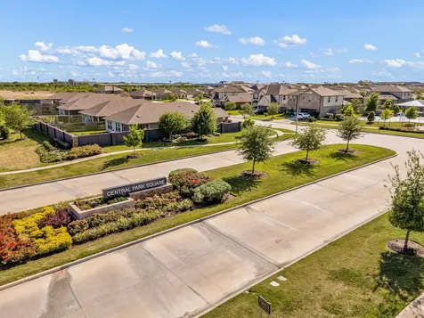 10402 Deussen Lane Texas City TX 77591