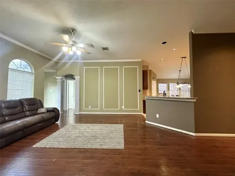 19327 Gallatin Lane Tomball TX 77377