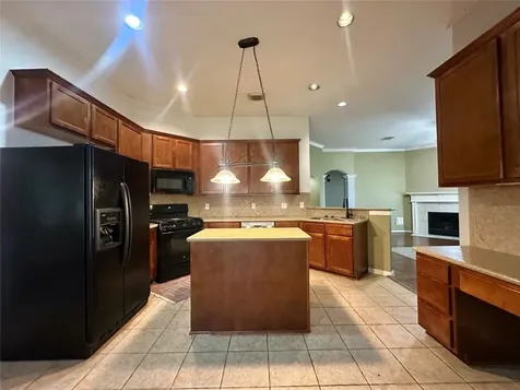 19327 Gallatin Lane Tomball TX 77377