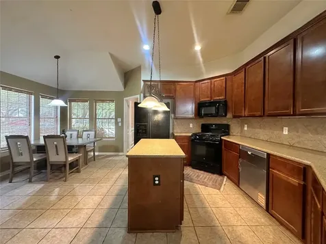19327 Gallatin Lane Tomball TX 77377