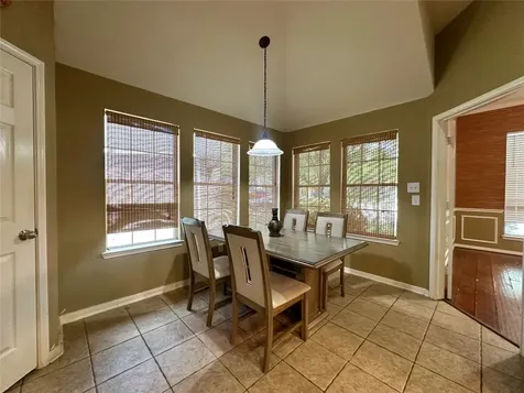 19327 Gallatin Lane Tomball TX 77377
