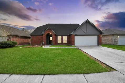 4747 Widerop Lane Friendswood TX 77546