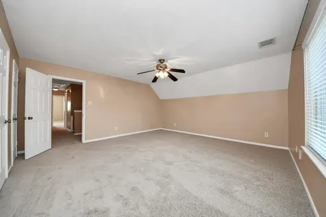 4747 Widerop Lane Friendswood TX 77546