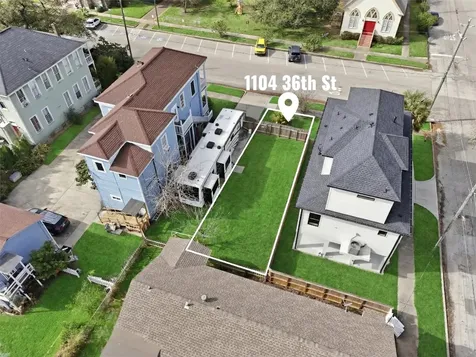 1104 36th Street Galveston TX 77550