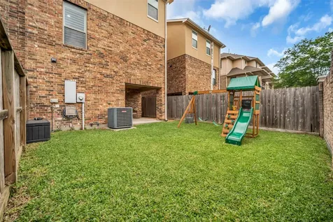 8118 Stoneyway Drive Houston TX 77040