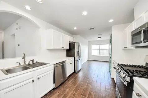 2511 Orchard Run Way Fresno TX 77545