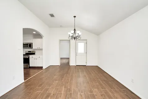 2511 Orchard Run Way Fresno TX 77545