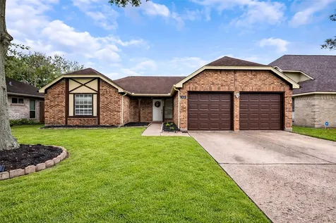 3816 Cottonwood Drive La Porte TX 77571