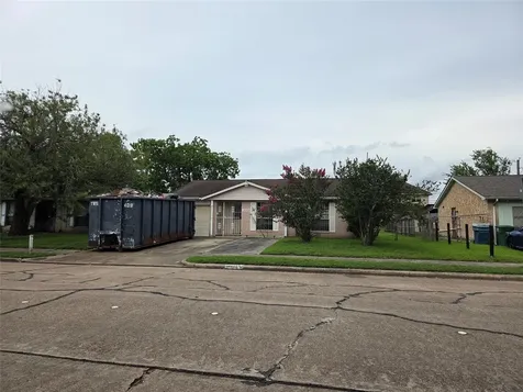 14423 Waterloo Drive Houston TX 77045