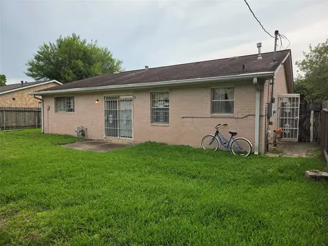 14423 Waterloo Drive Houston TX 77045