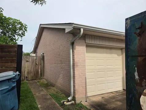 14423 Waterloo Drive Houston TX 77045