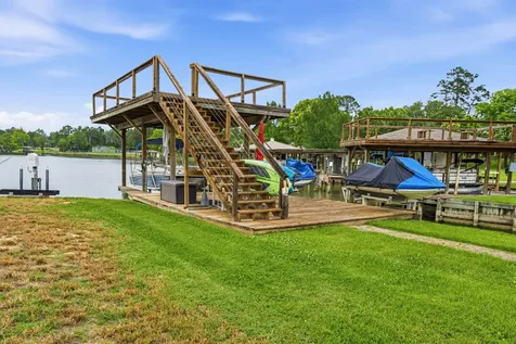 109 Branding Iron Livingston TX 77351