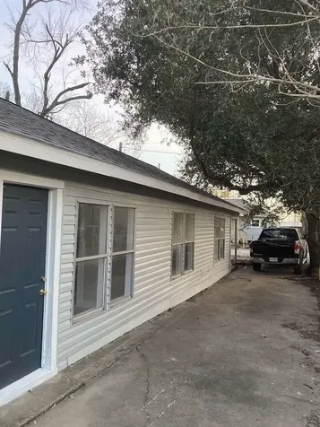 1105 1st Street Galena Park TX 77547