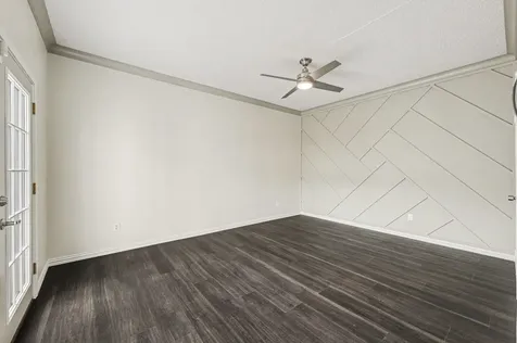 5913 Woodway Place Court Houston TX 77057
