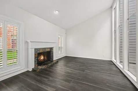 5913 Woodway Place Court Houston TX 77057