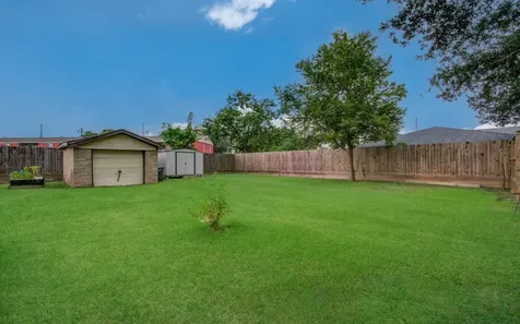 2722 Vega Street Houston TX 77088