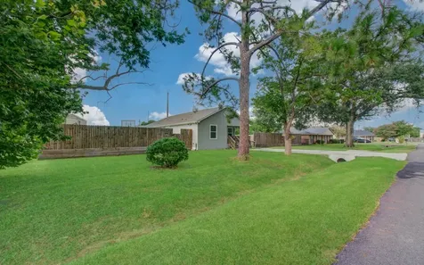 2722 Vega Street Houston TX 77088