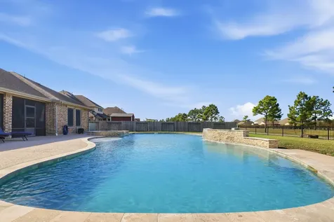 4115 Broadmoor Drive Mont Belvieu TX 77523