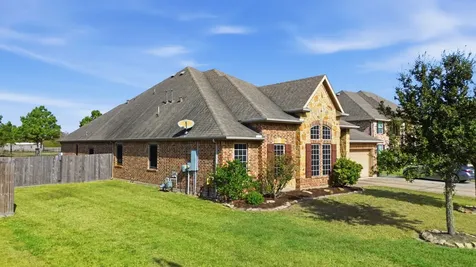 4115 Broadmoor Drive Mont Belvieu TX 77523
