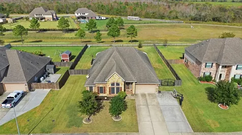 4115 Broadmoor Drive Mont Belvieu TX 77523