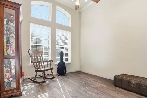 4115 Broadmoor Drive Mont Belvieu TX 77523