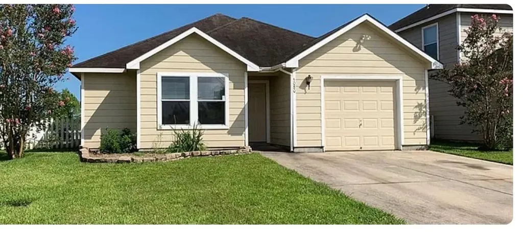 5080 Hauna Lane Dickinson TX 77539