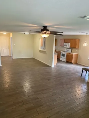 5080 Hauna Lane Dickinson TX 77539